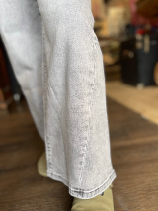 Meg High Rise Ab Fab Stride 27"  by Kut from the Kloth