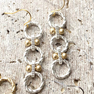 Circle Link Earrings Matte Gold & Silver