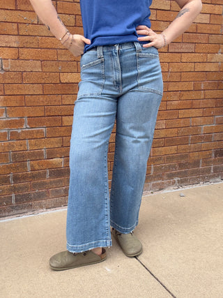 Valley Girl High Rise Fave  27"