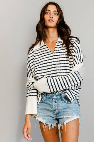 T2182 Spread collared Neck Stripe Top: IVORY/BLACK / S-M-L (2-2-2)