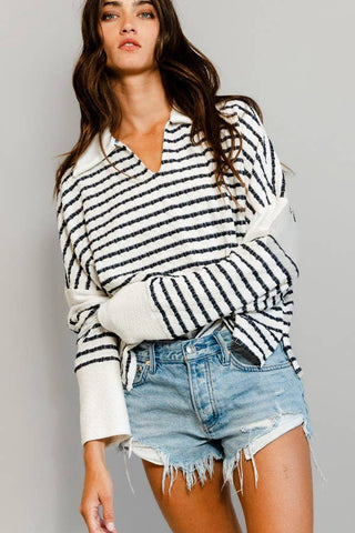 T2182 Spread collared Neck Stripe Top: IVORY/BLACK / S-M-L (2-2-2)