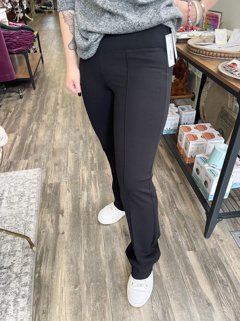 Pearl Flare Black by Liverpool