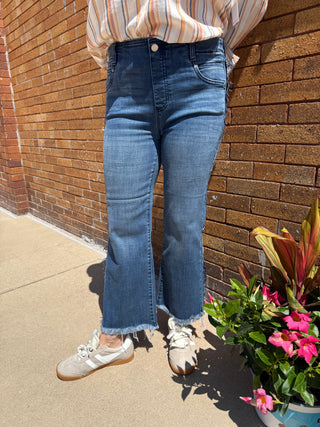 Gia Crop Flare w/Fray