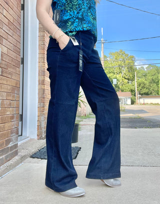 Kelsey Wide Leg Trouser