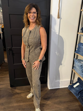 Kennedy Straight Abstract Animal by Liverpool