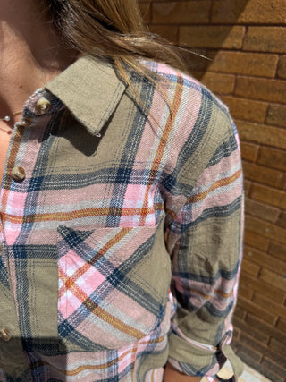 Emberly Shirt in Olive Plaid