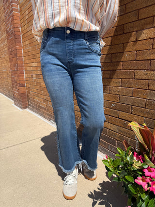 Gia Crop Flare w/Fray