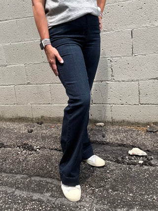 Lucy Bootcut w/ Wide Hem 32" Inseam - Halifax