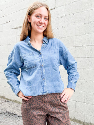 Cropped Adrianna in Ocean Wash