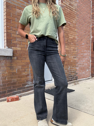 Lucy Bootcut North Loop 32" by Liverpool