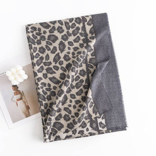 Daily Essential classic Leopard Scarf-74*23inch