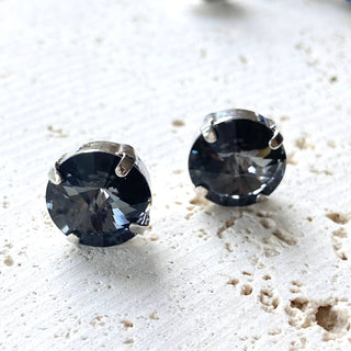 Crystal earrings stud: Clear