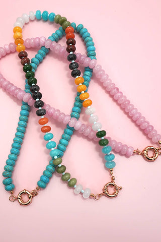 NATURAL STONE CHARM  SPRING CLASP BEADED NECKLACE