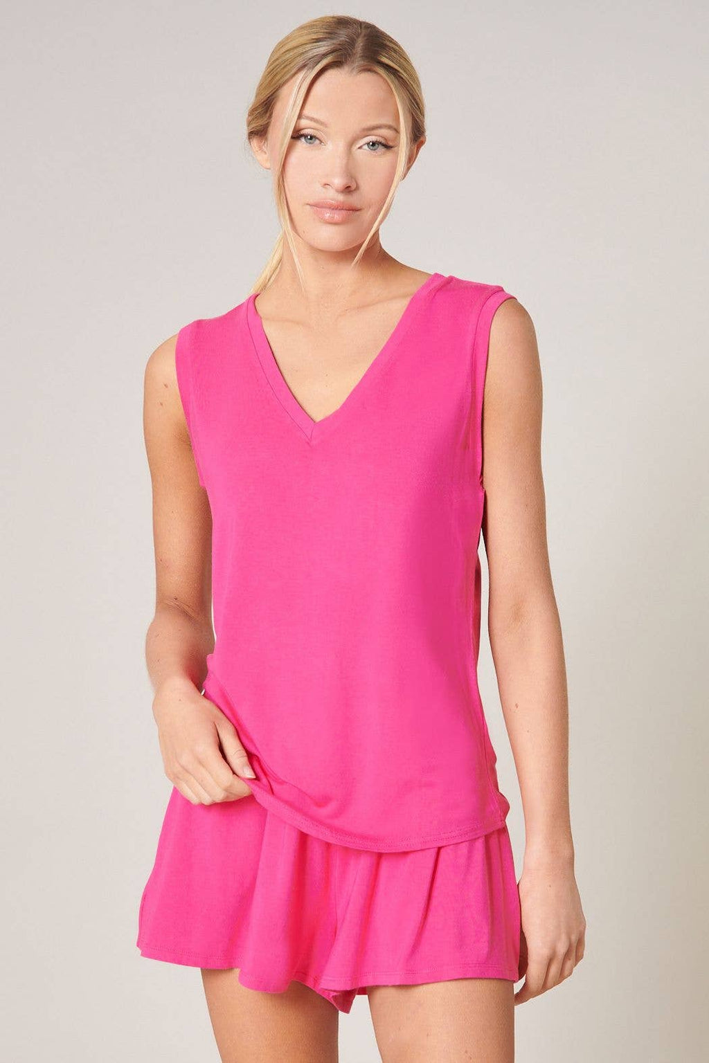 Betty V-Neck Sleeveless Knit Top Pink